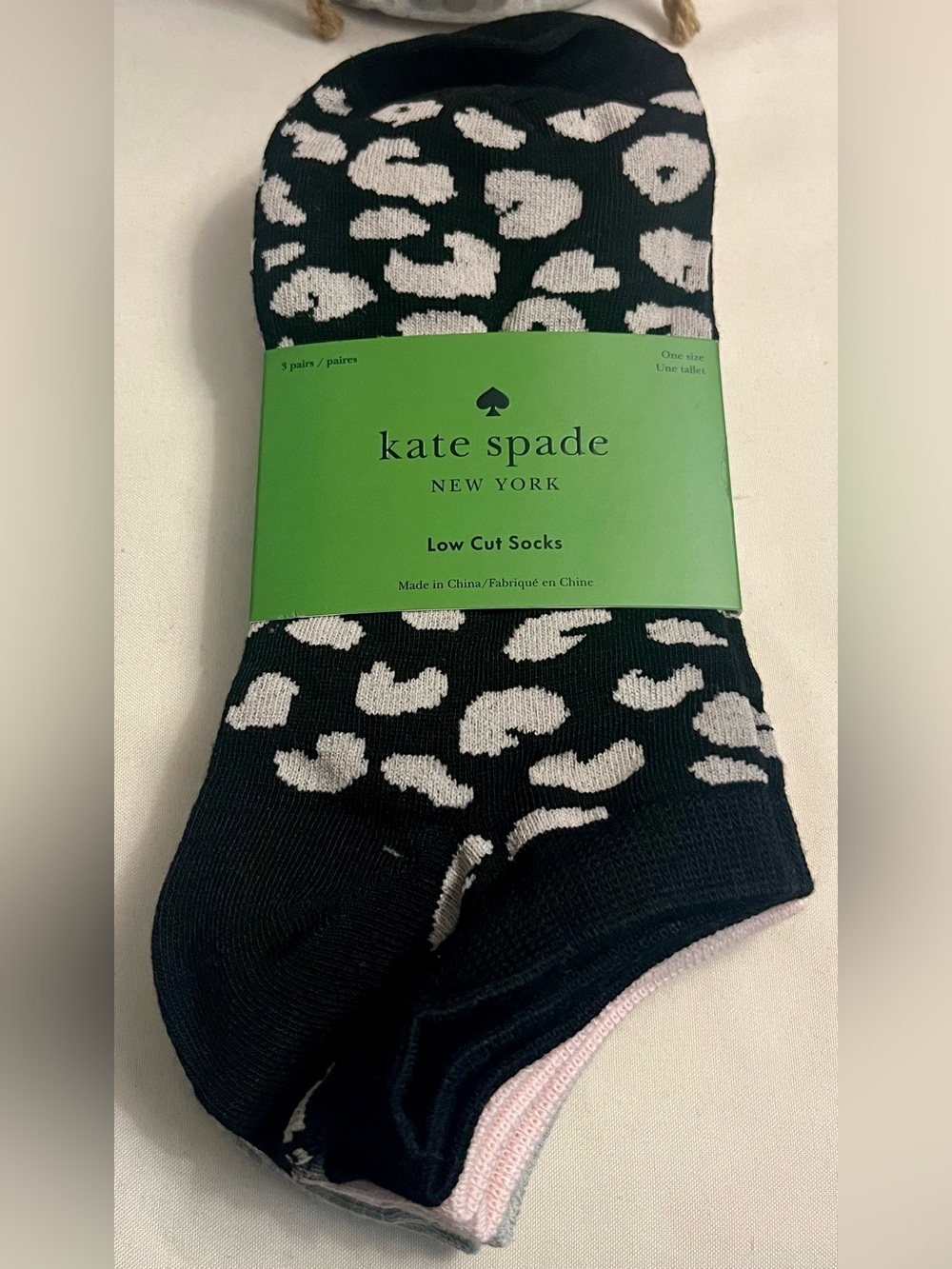 KATE SPADE Women's Multicolor Low-Cut Socks. Size: 4-10. Black, Pink, & Gray. - Picture 2 of 5